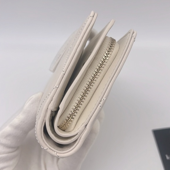 Kate Spade Carey Medium Compact Bifold Wallet Parchment - Picture 4 of 15